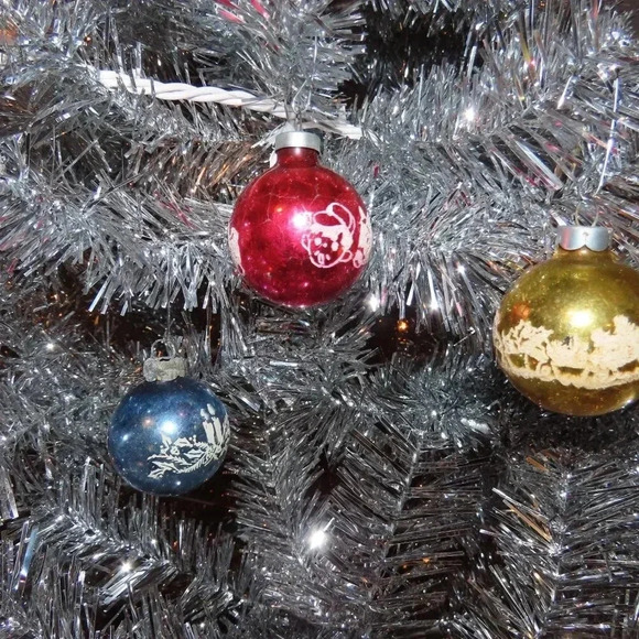 Vintage Glass Christman Ornaments Set of 3 - Picture 2 of 14